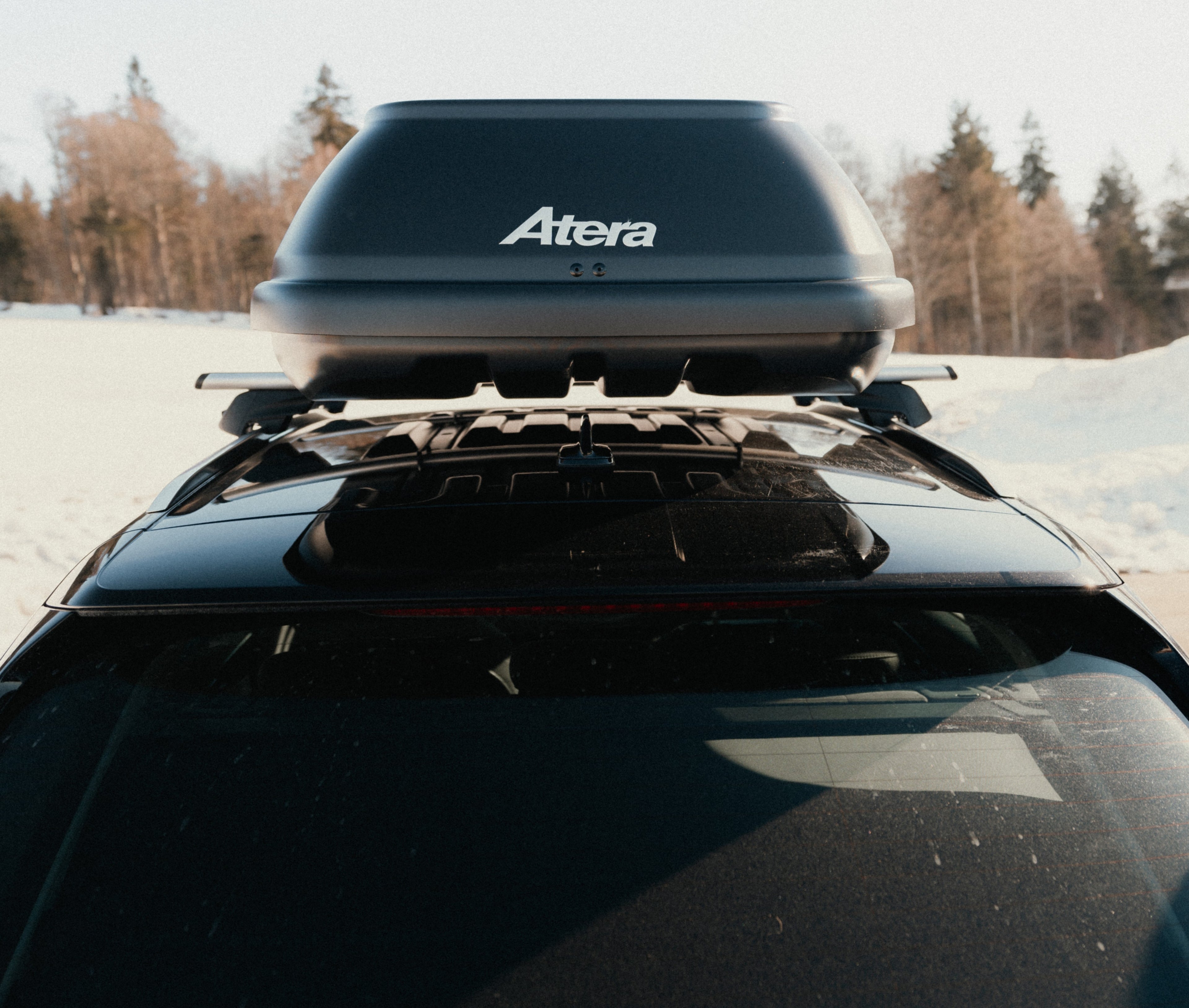 Atera Casar XL Brilliant Black – ab 12 € / Tag mieten